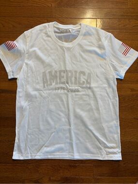 America Graphic Crewneck T-Shirt - White